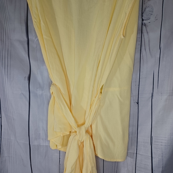 J.Jill Yellow Wrap Rayon Top - Picture 10 of 10
